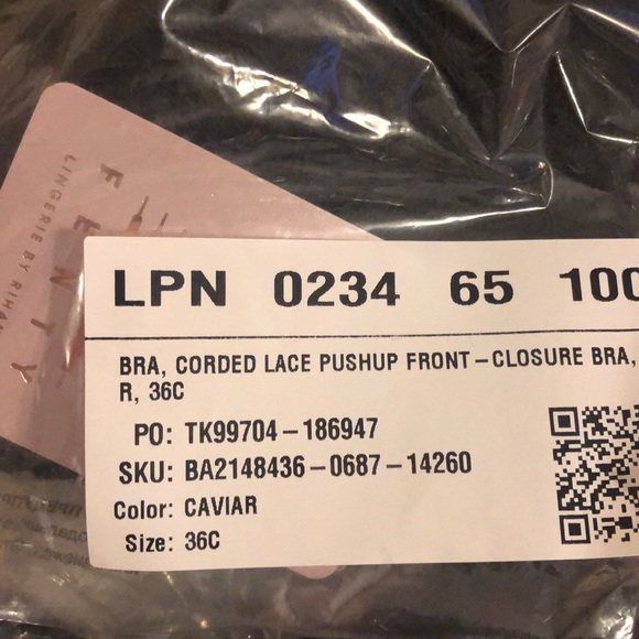 Black fenty savage push up bra with racer back - Picture 16 of 16